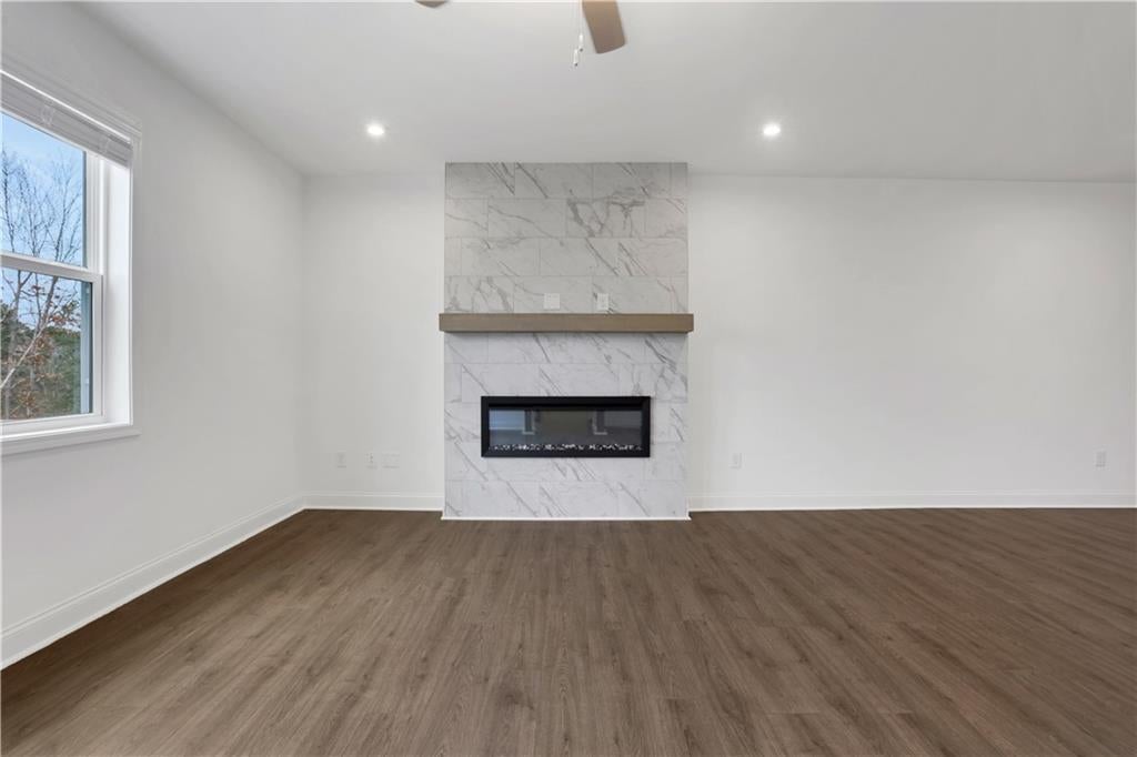 6005 Haviland Alley