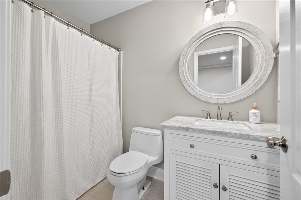 Gainesville, Georgia, 30506, United States, 5 Bedrooms Bedrooms, ,5 BathroomsBathrooms,Residential,Active,2044609