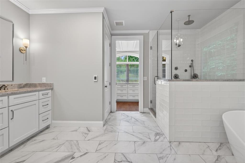 Gainesville, Georgia, 30506, United States, 5 Bedrooms Bedrooms, ,5 BathroomsBathrooms,Residential,Active,2044609