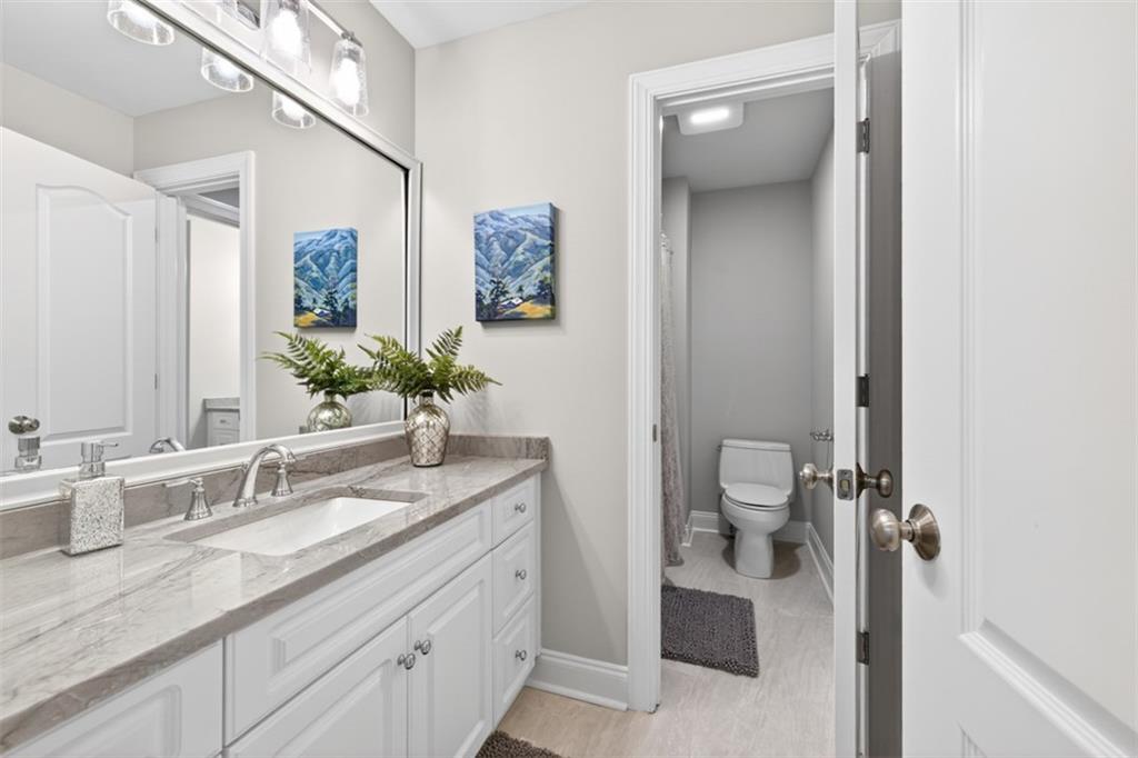 Gainesville, Georgia, 30506, United States, 5 Bedrooms Bedrooms, ,5 BathroomsBathrooms,Residential,Active,2044609