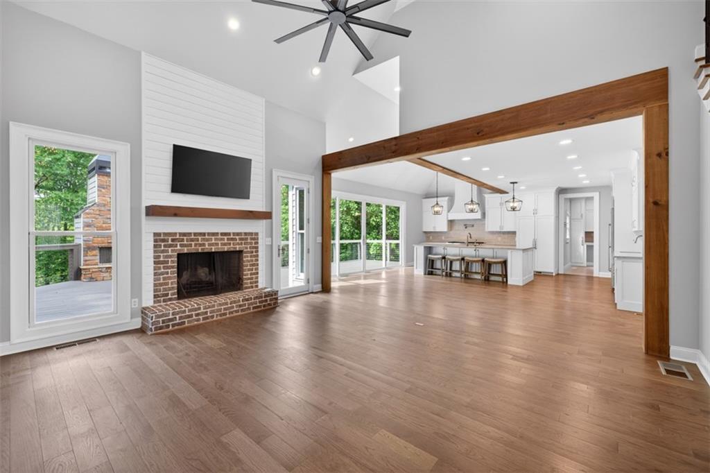Gainesville, Georgia, 30506, United States, 5 Bedrooms Bedrooms, ,5 BathroomsBathrooms,Residential,Active,2044609