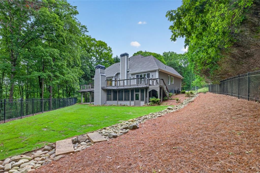 Gainesville, Georgia, 30506, United States, 5 Bedrooms Bedrooms, ,5 BathroomsBathrooms,Residential,Active,2044609