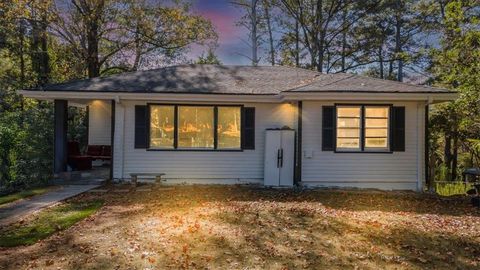 2363 Woodside Way Chamblee GA 30341