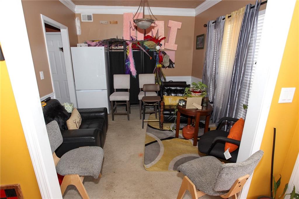 8661 Glendevon Court