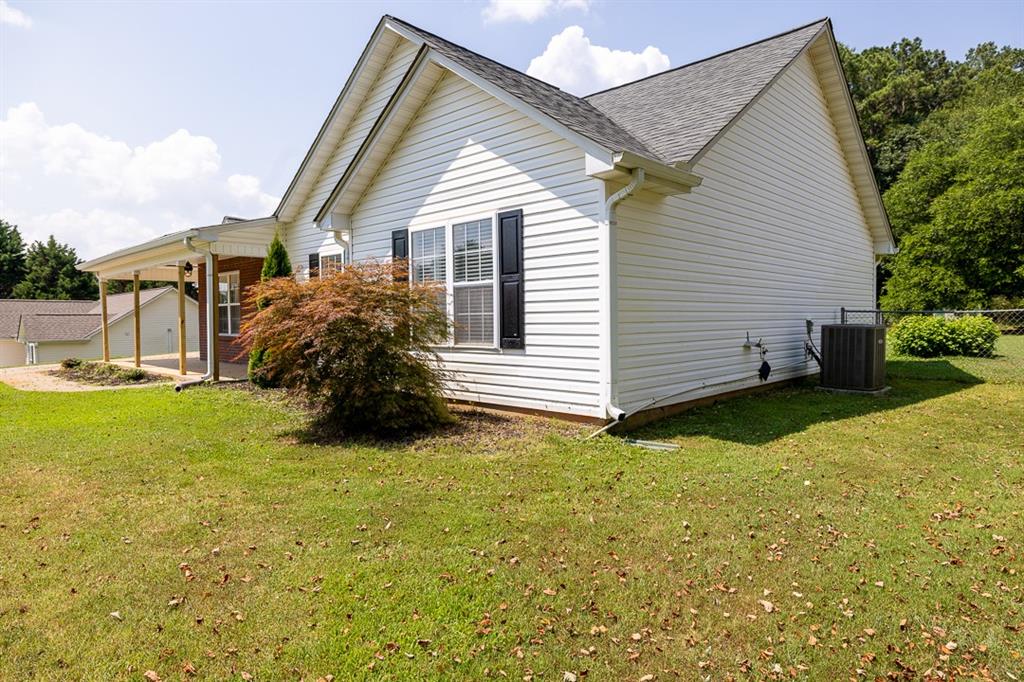 1235 Dale Drive