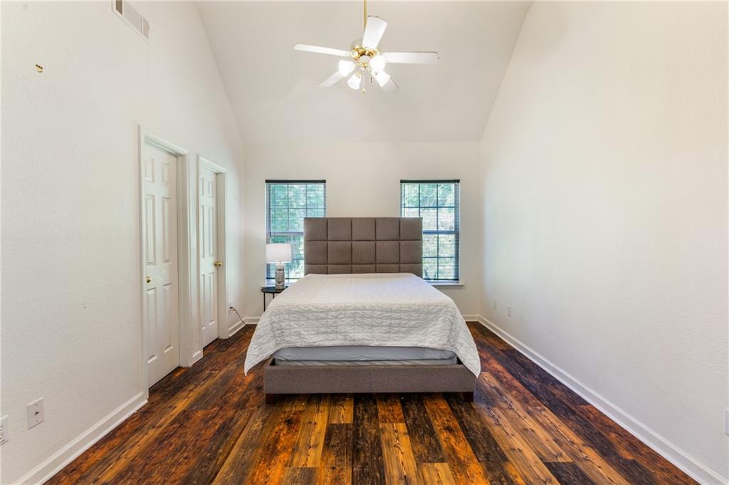 565 Carlton Pointe Drive