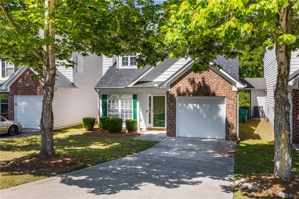 565 Carlton Pointe Drive