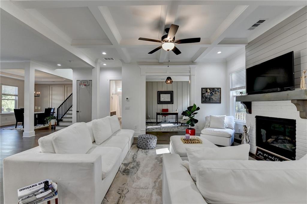 Hutchins Carson - Residential