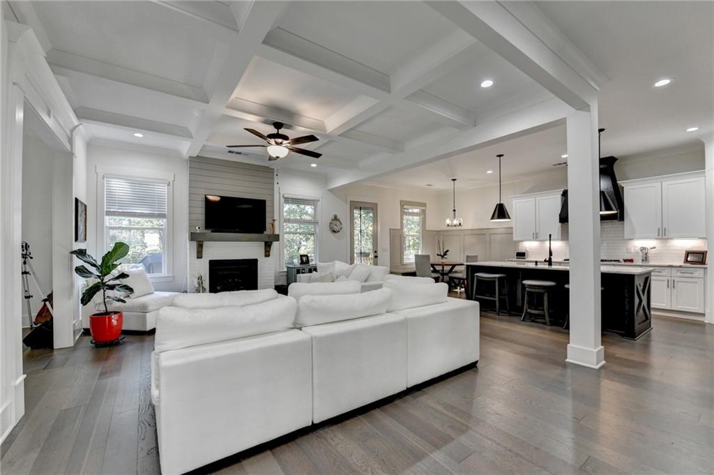 Hutchins Carson - Residential