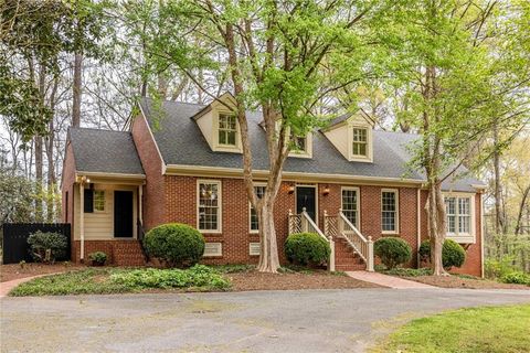 Homes For Sale - 770 Riverbend Road<br/> Walton County, Monroe, GA 30655