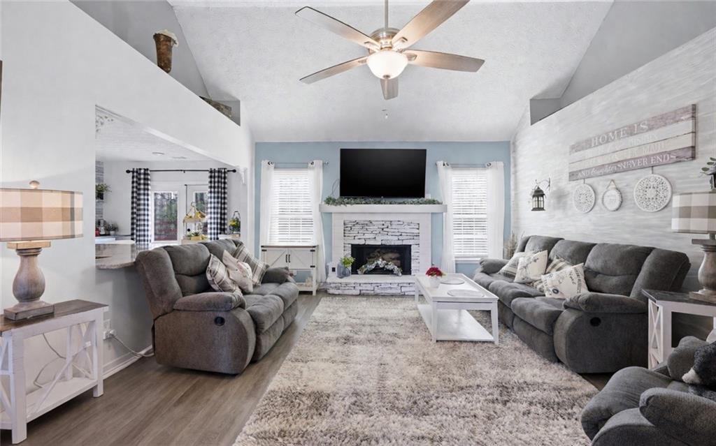 184 Glenn Eagles Way