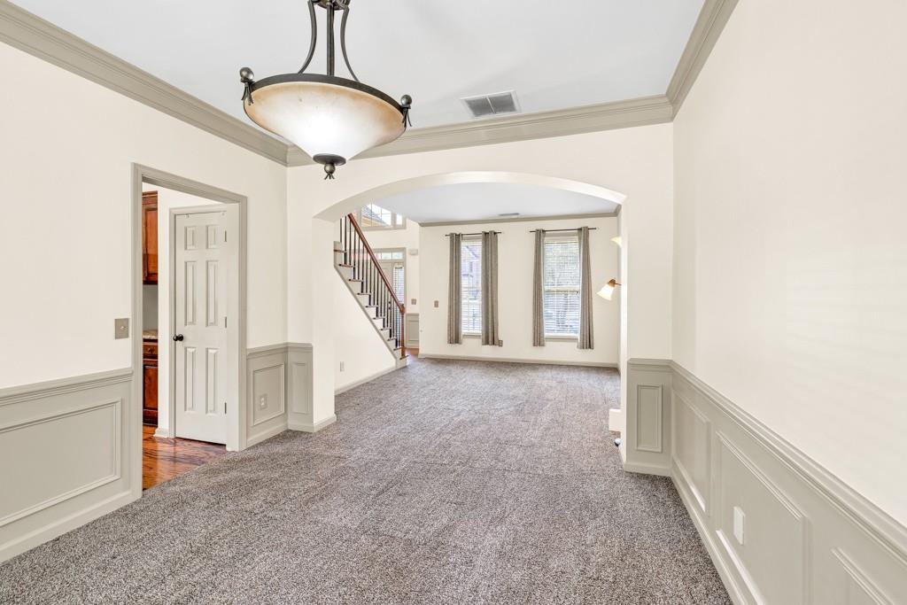 2424 Malden Park Drive, Buford, Georgia image 8
