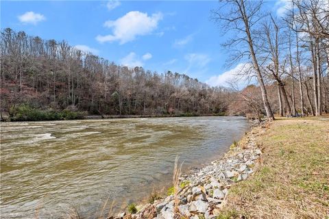 A home in Ellijay