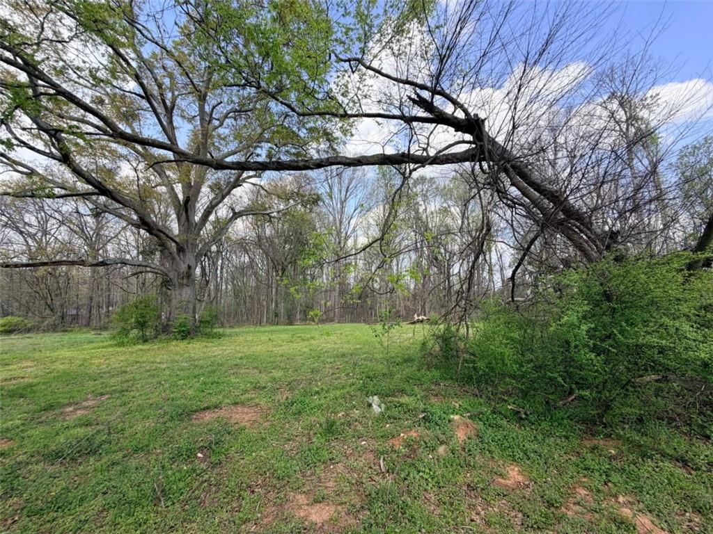 662 Old Gainesville Highway