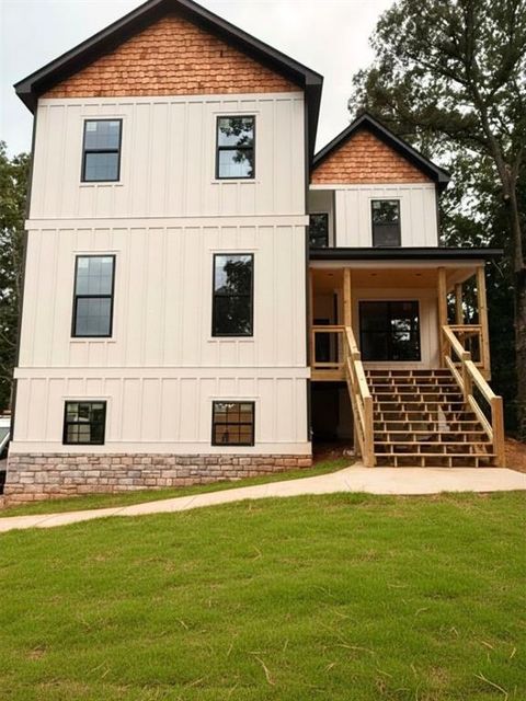 Homes For Sale - 2183 Deep Woods Way<br/> Cobb County, Marietta, GA 30062