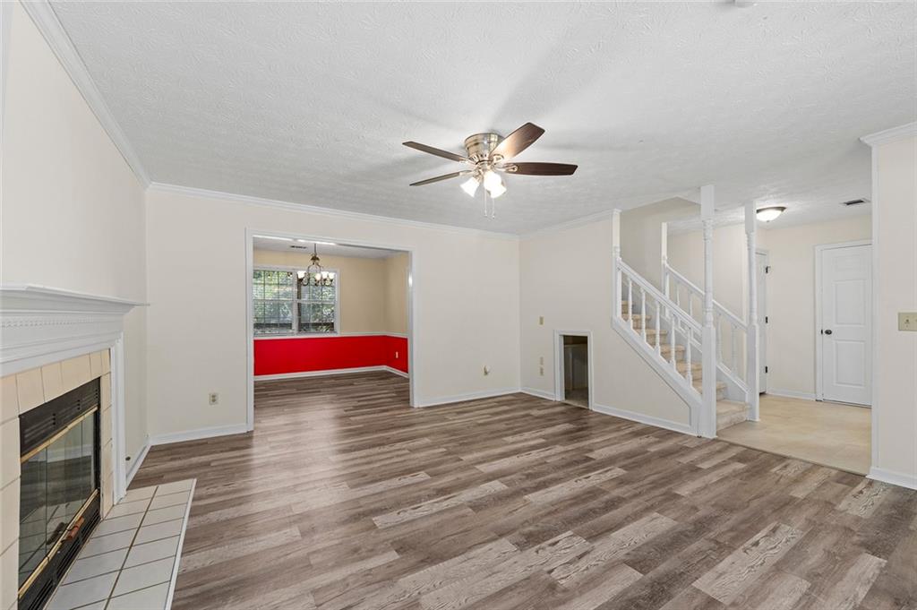 445 Carriage Court