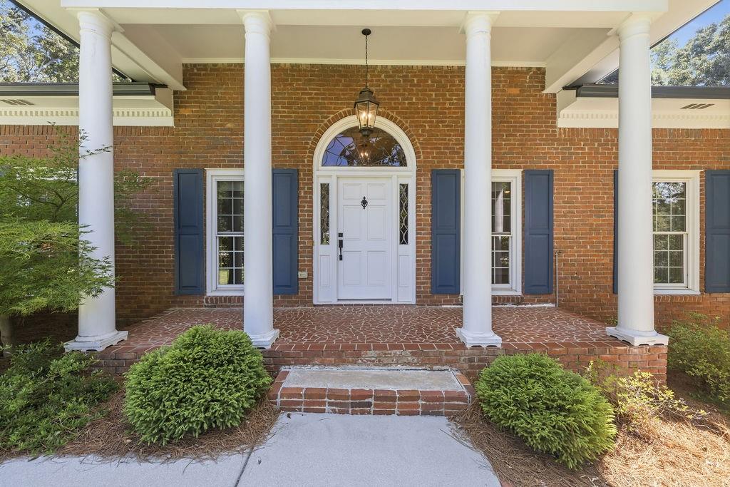 5607 Coronation Court