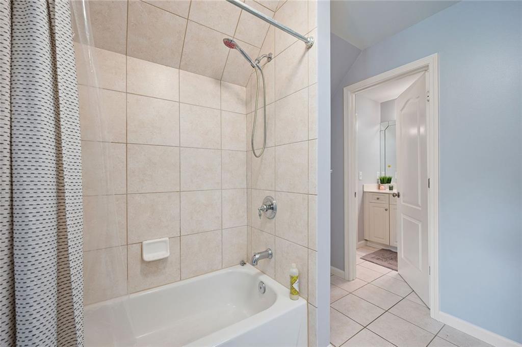 STONEBRIDGE AT MUD CREEK - Residential