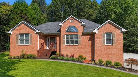 Homes For Sale - 32 Country Meadow Way<br/> Bartow County, Cartersville, GA 30121