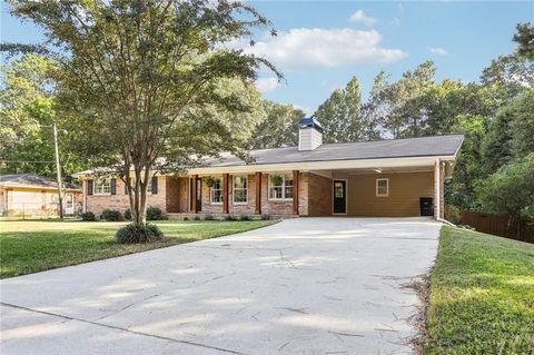 A home in Powder Springs