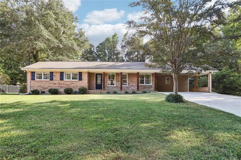 A home in Powder Springs