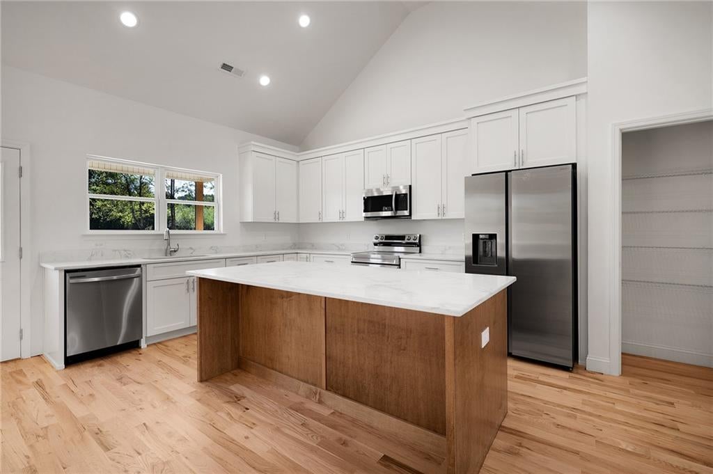316 Larkspur Drive SW