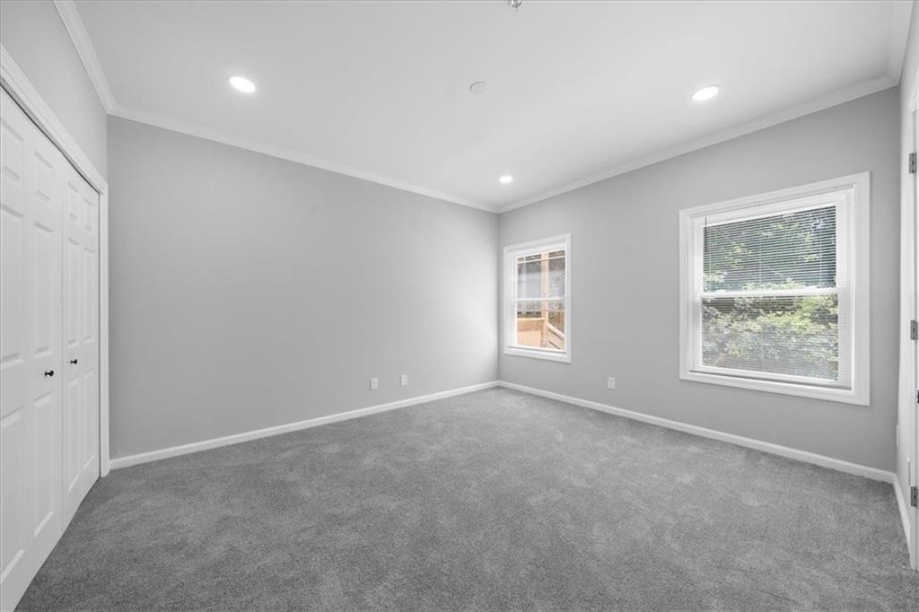 5399 Northland Drive NE 402