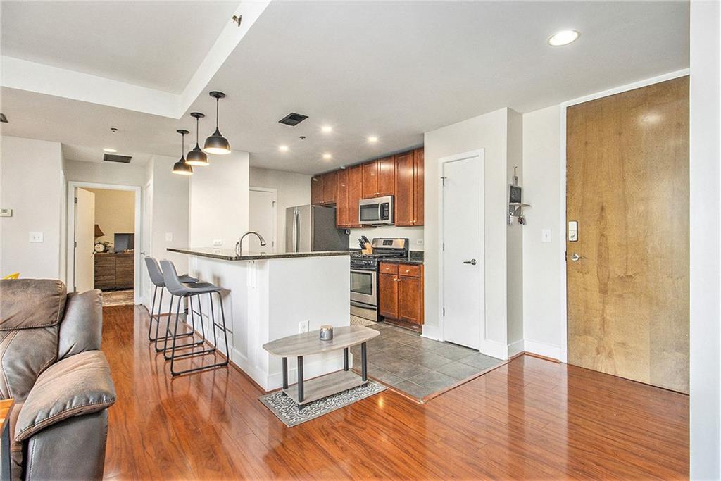 171 Auburn Avenue NE 521