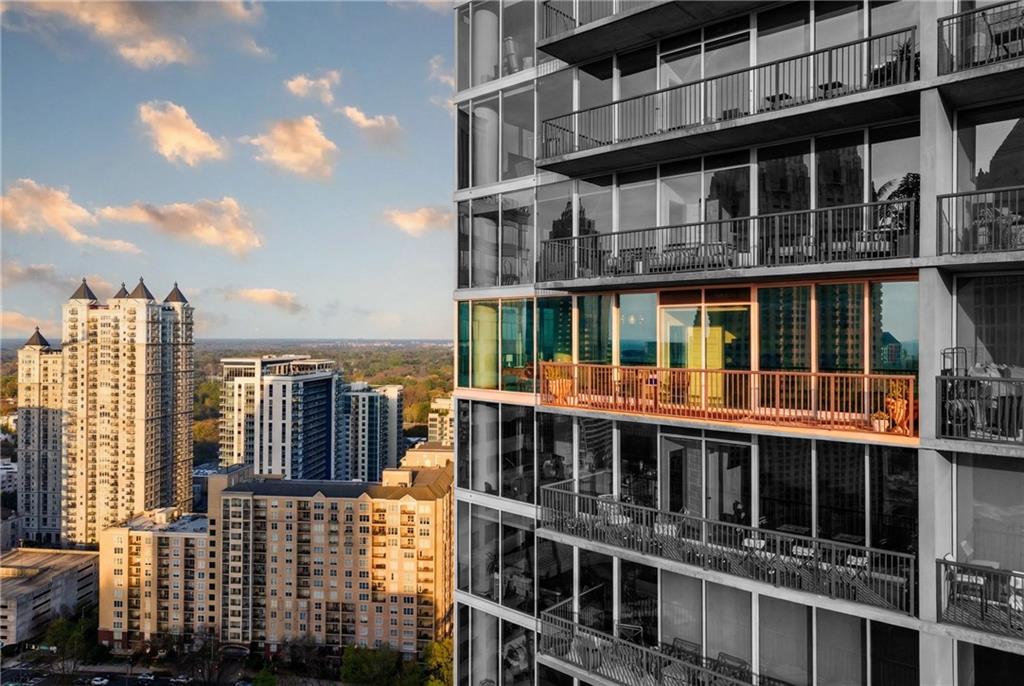 1080 Peachtree Street NE 2702