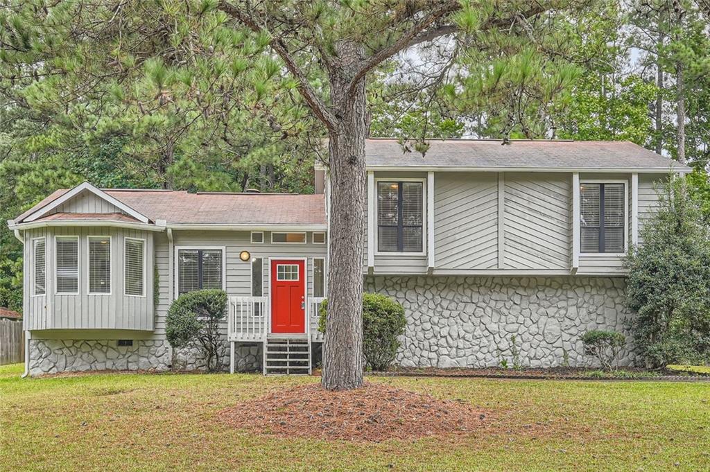 1945 Chateau Lane, Lithia Springs, Georgia image 1