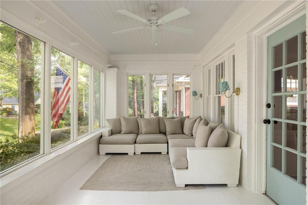 443 Sterling Street NE