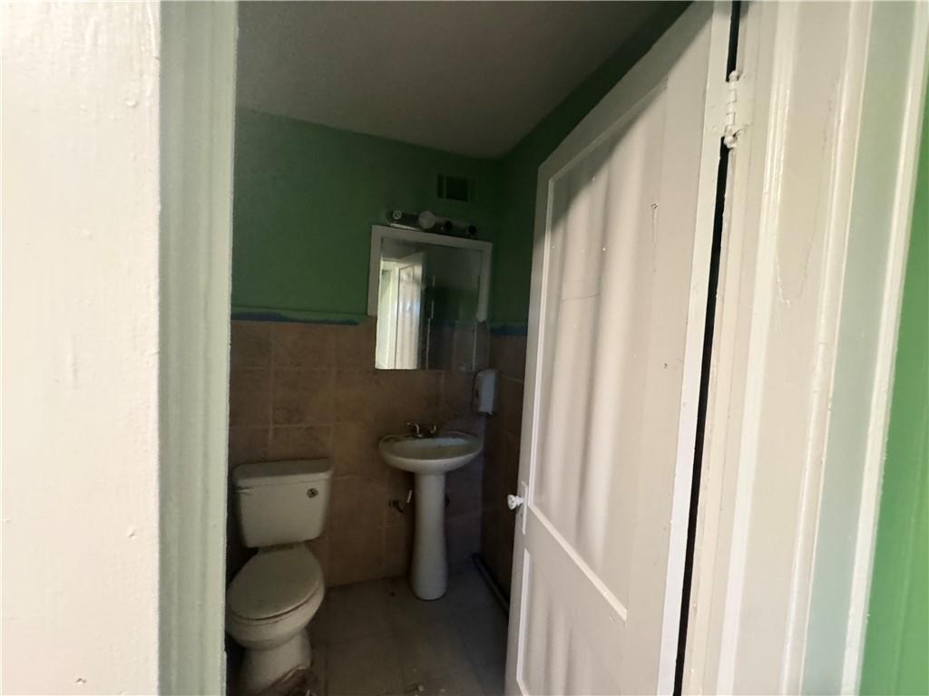 1292 Ralph David Abernathy Boulevard