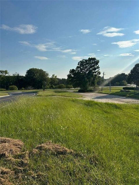 Vacant Land For Sale - 1190 SW Dogwood Drive<br/> Conyers, GA 30012