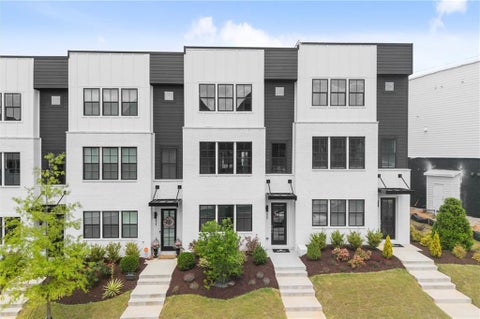 Townhouse For Sale - 433 Mezzo Lane #85<br/> Alpharetta, GA 30009