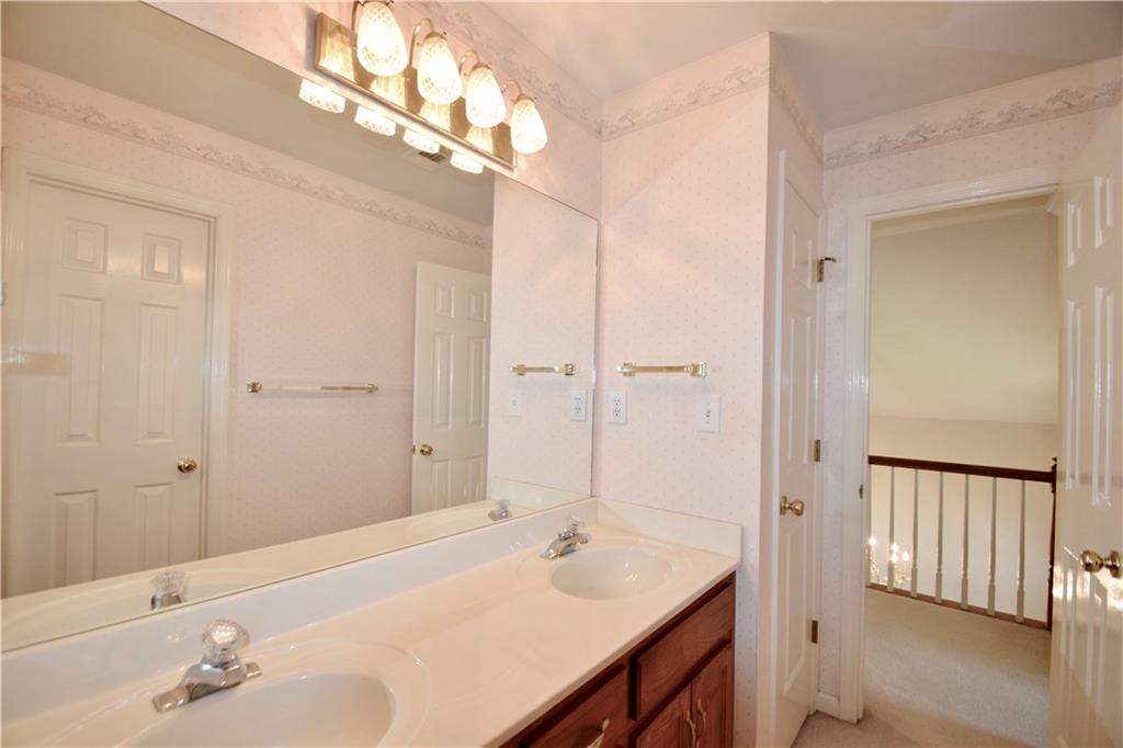 830 Cramac Drive, Lawrenceville, Georgia image 33