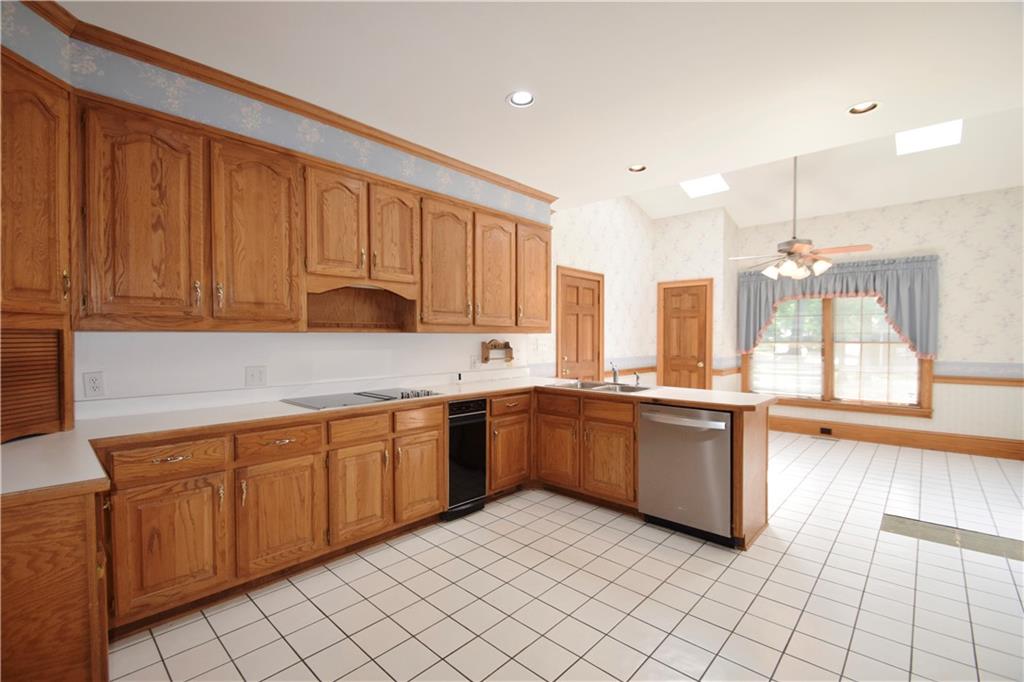 830 Cramac Drive, Lawrenceville, Georgia image 11