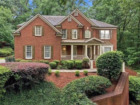 Homes For Rent - 2060 Fife Ridge Court<br/> Roswell, GA 30075