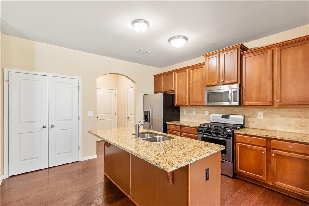 Whispering Lake - Residential