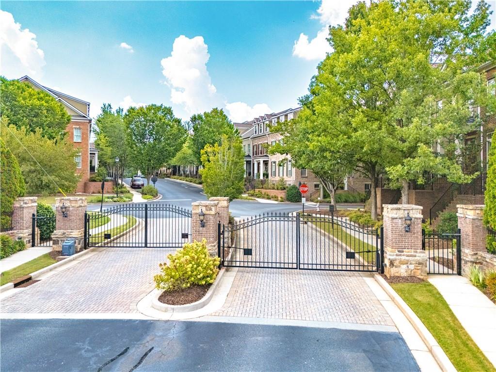 198 Alderwood Point