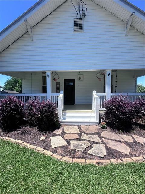 Homes For Sale - 1815 Pickens Street<br/> Ball Ground, GA 30107