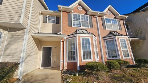 7594 Creekside Lane Riverdale GA 30296