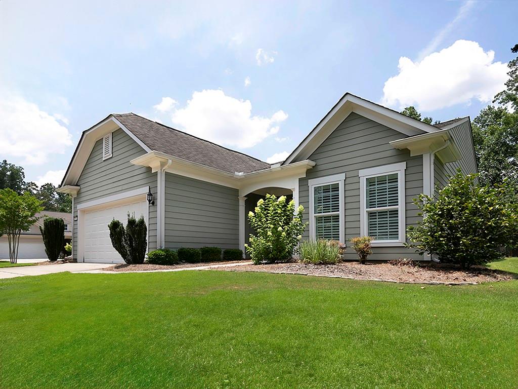 2871 Goldfinch Circle