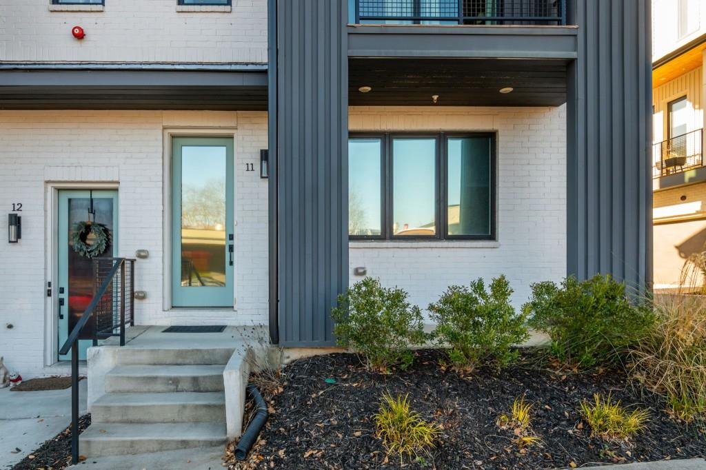 2347 Hosea L WIlliams Drive 11