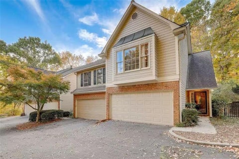 Townhouse For Sale - 2970 Woodruff Drive<br/> Smyrna, GA 30080