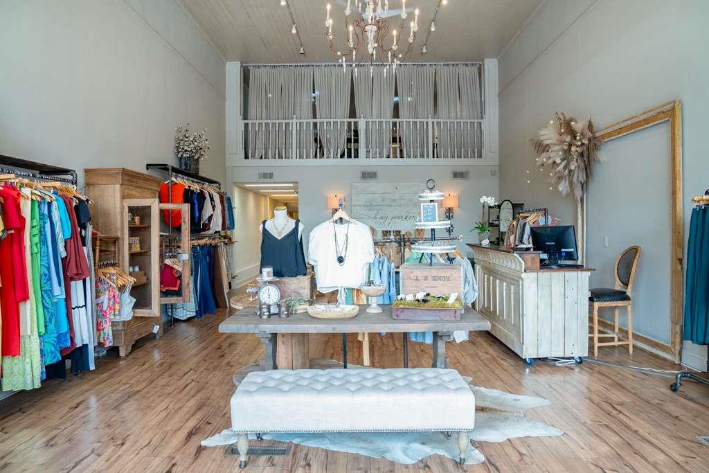 103 W Main Street W
