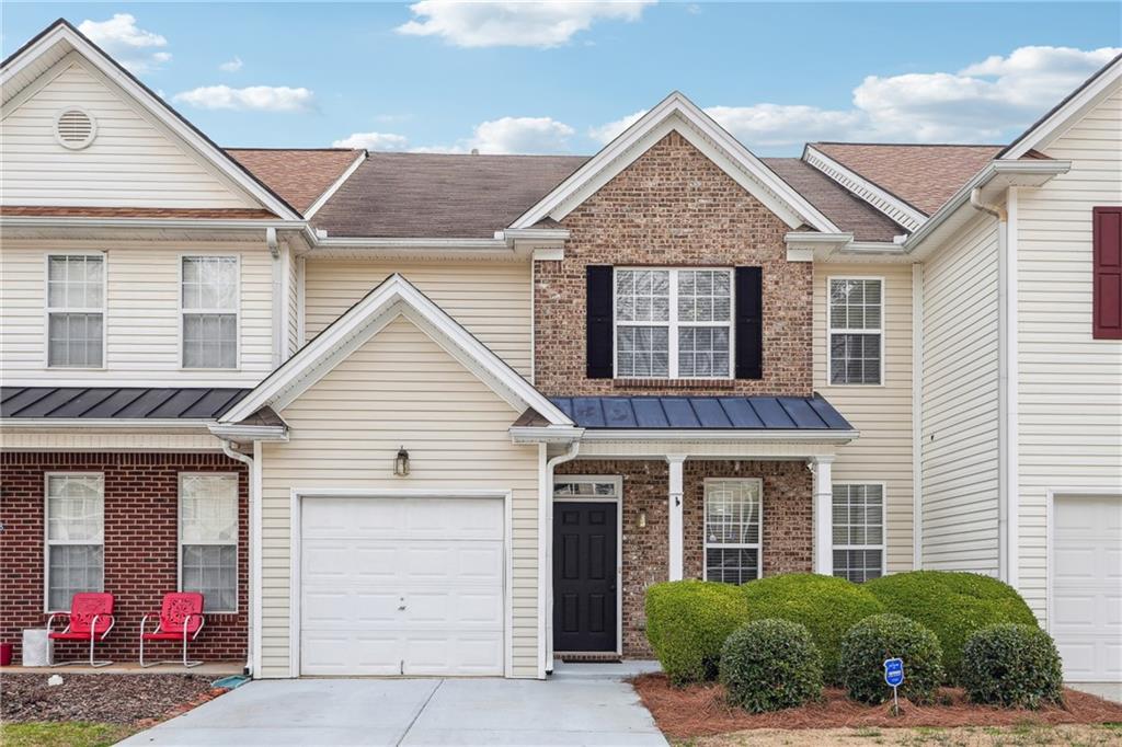 2926 Greyhawk Lane, Cumming, Georgia image 1