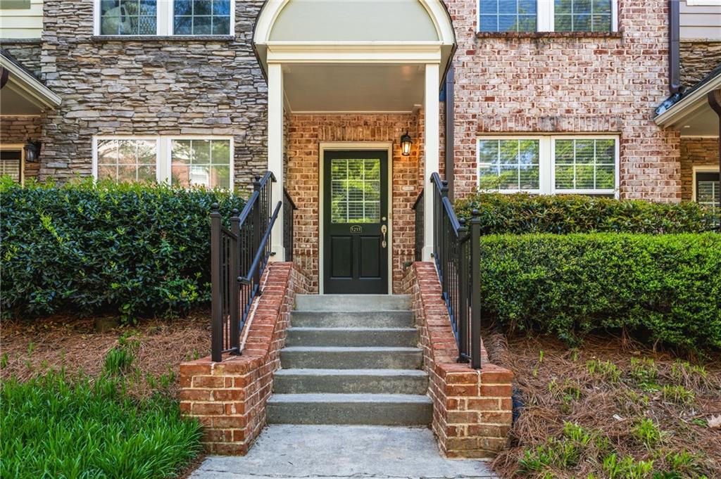 1233 Ashford Creek Park, Atlanta, Georgia image 3