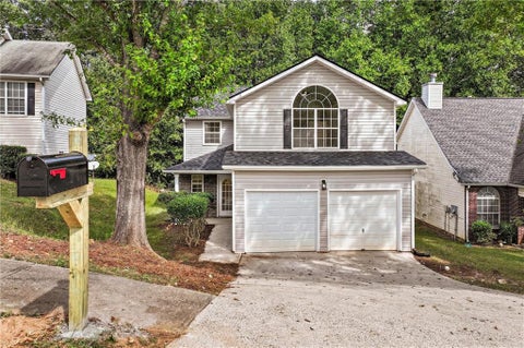 Homes For Sale - 4370 Pipestone Place<br/> Douglasville, GA 30135