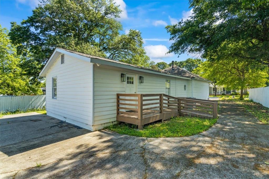 5211 ADAMS