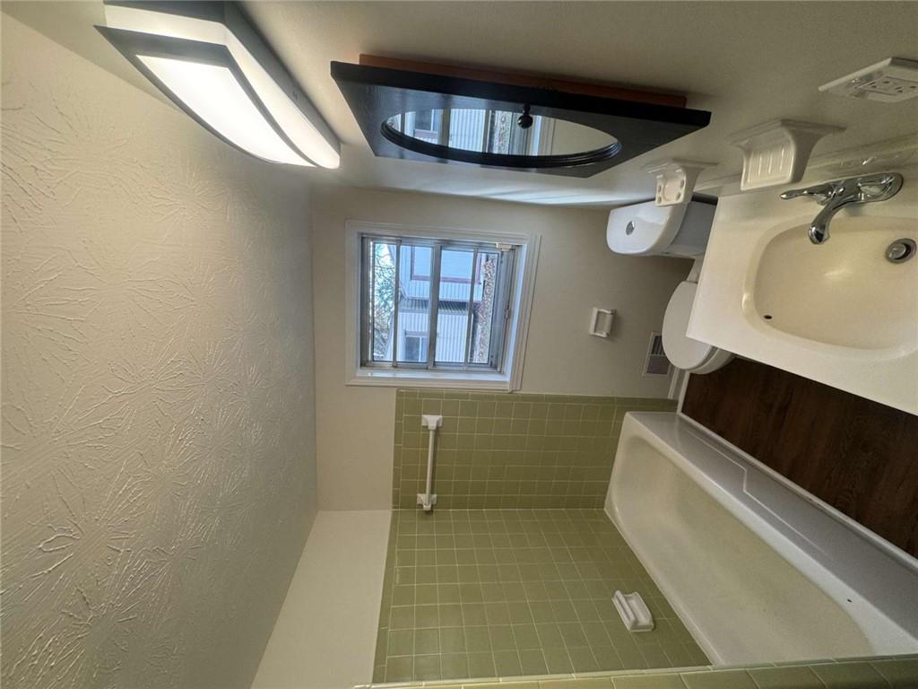 Carroll Estates - Residential